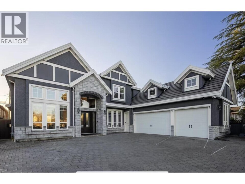 103xx Shell Rd in Richmond, BC - Building Photo