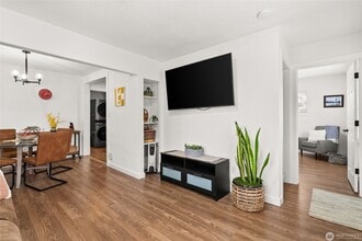 7861 S D St in Tacoma, WA - Building Photo - Building Photo