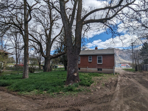 453 N Harrisville Rd in Ogden, UT - Building Photo - Building Photo