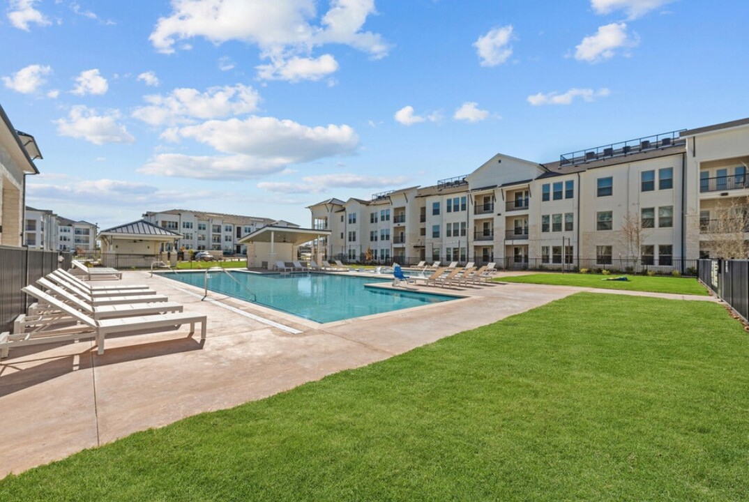 Arden by Kalterra 231 in San Marcos, TX - Building Photo