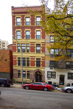 404 East 80th Street in New York, NY - Building Photo - Building Photo