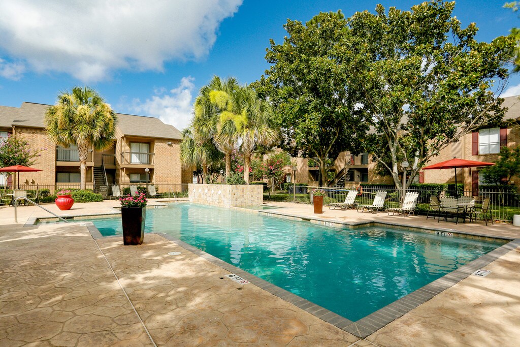 Westborough Crossing Katy, TX Apartments