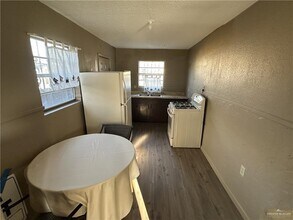 9 N Cantu St in Weslaco, TX - Building Photo - Building Photo