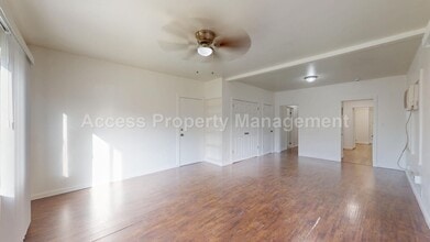 21 E Walnut St, Unit A in Stockton, CA - Building Photo - Building Photo