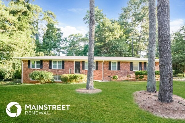 property at 418 Smyrna Powder Springs Rd SW