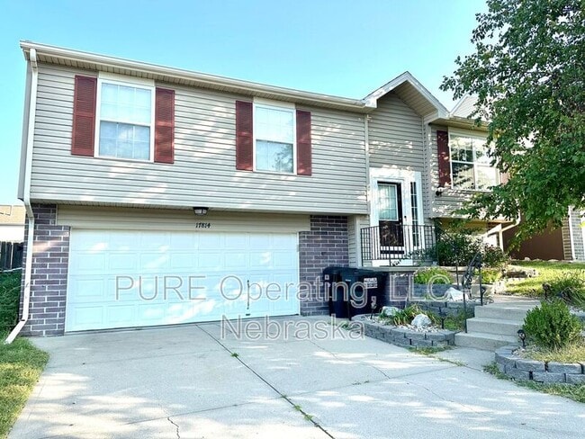 17814 Olive St in Omaha, NE - Building Photo - Building Photo