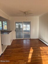 17 Tennessee Ave in Albany, NY - Foto de edificio - Building Photo