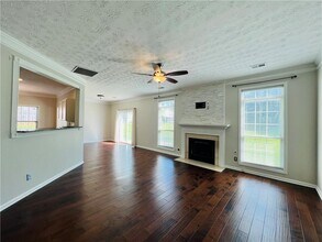 156 Weatherstone Dr in Woodstock, GA - Building Photo - Building Photo