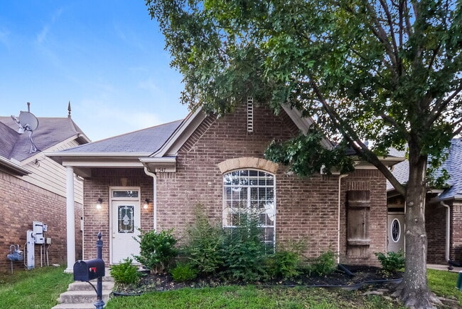 property at 1547 Wynne Grove Rd