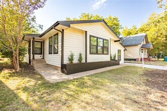 814 N Harrison Ave in Sherman, TX - Building Photo - Building Photo
