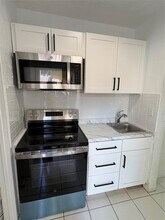 9200 NW 38th Dr in Coral Springs, FL - Building Photo - Building Photo