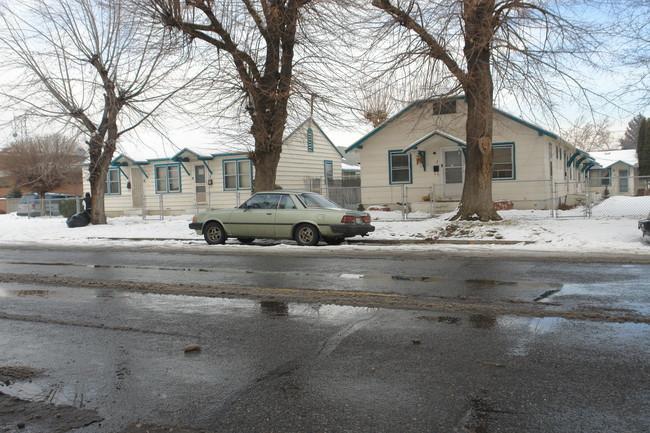 301-303 S 2nd St in Yakima, WA - Building Photo - Building Photo