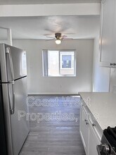 822 Tourmaline St in San Diego, CA - Building Photo - Building Photo