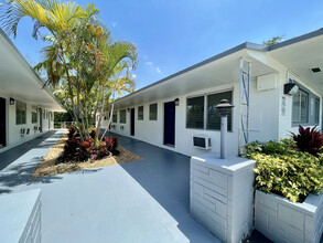 Biscayne Gardens in Miami, FL - Building Photo - Building Photo