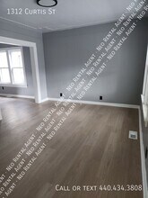 1312 Curtis St in Akron, OH - Building Photo - Building Photo