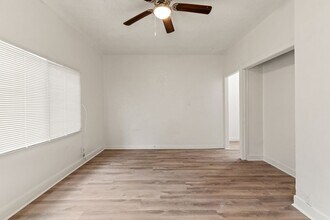 1424 Chestnut Ave in Long Beach, CA - Building Photo - Building Photo