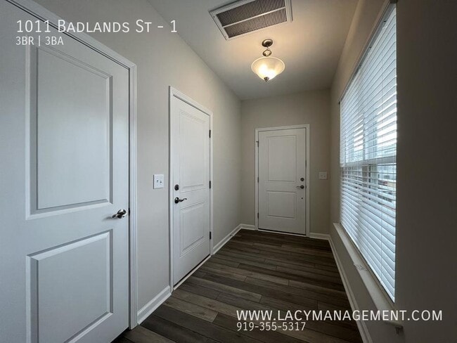 1011 Badlands St in Durham, NC - Building Photo - Building Photo