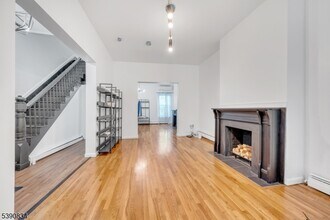 13 2nd Ave in Newark, NJ - Building Photo - Building Photo