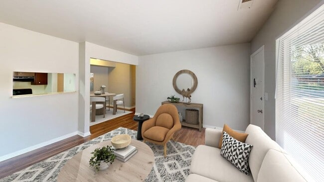 Hillcrest Apartments in Plainfield, IN - Foto de edificio - Building Photo