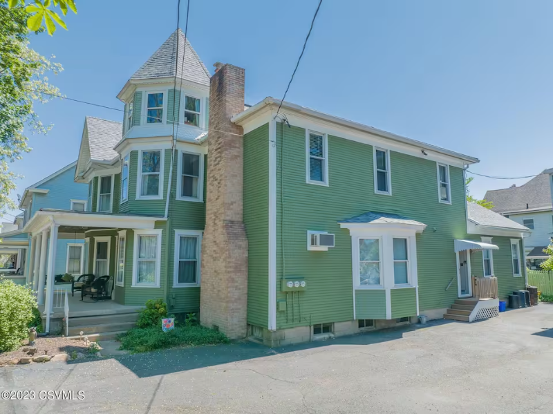 310 E 2nd St in Berwick, PA - Foto de edificio