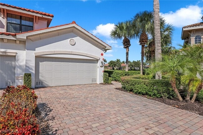 3159 Serena Ln in Naples, FL - Building Photo - Building Photo