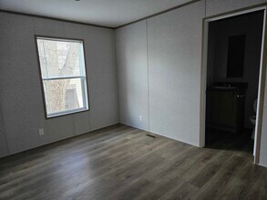 3510 N 9th St in Carter Lake, IA - Building Photo - Building Photo