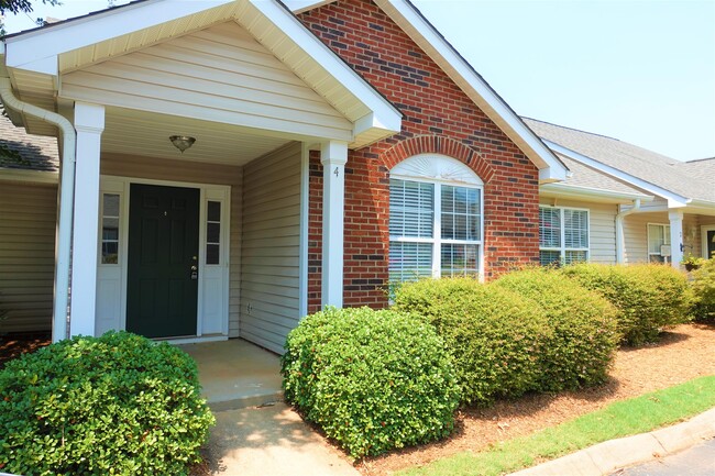 4 Enoree View Dr in Greer, SC - Building Photo - Building Photo