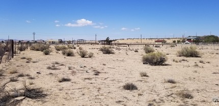19873 Tussing Ranch Rd in Apple Valley, CA - Building Photo - Other