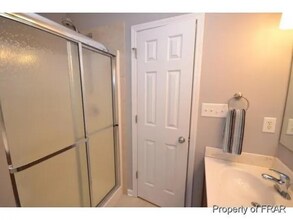 179 Lochwood Dr in Raeford, NC - Building Photo - Building Photo