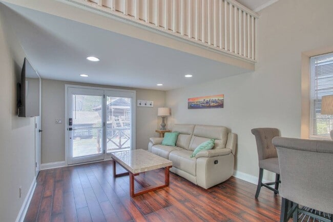 6018 Benders Ferry Rd in Mount Juliet, TN - Foto de edificio - Building Photo