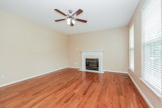 2641 Churchill Dr in Thompson's Station, TN - Building Photo - Building Photo
