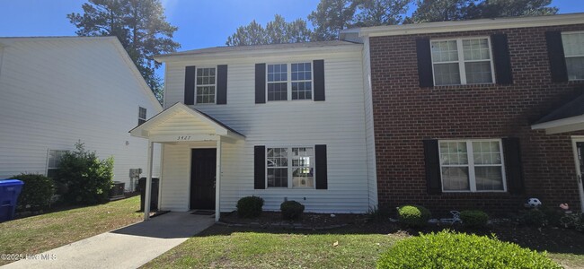 property at 3427 Westgate Dr