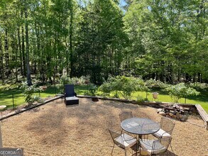 8590 Hearn Rd in Palmetto, GA - Building Photo - Building Photo