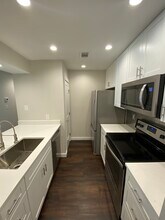 1202 Thorpe Ln in San Marcos, TX - Building Photo - Building Photo