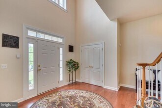 22371 Dolomite Hills Dr in Ashburn, VA - Building Photo - Building Photo