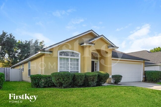 1460 Greenway Pl in Orange Park, FL - Building Photo - Building Photo