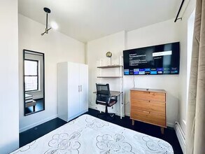 Furnished room/NOT APARTMENT in Brooklyn, NY - Building Photo - Building Photo