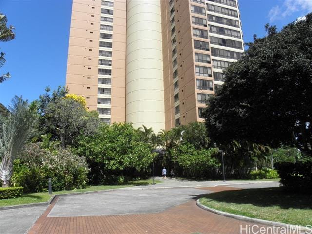 5333 Likini St