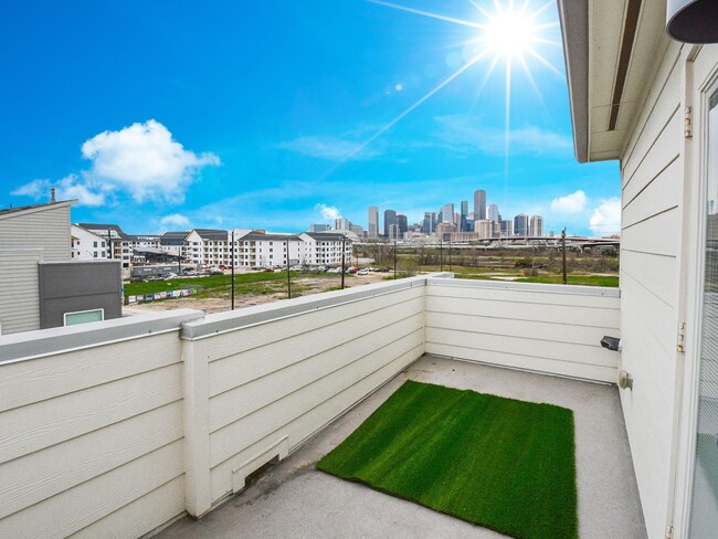 property at 2703 Eado Edge Ct