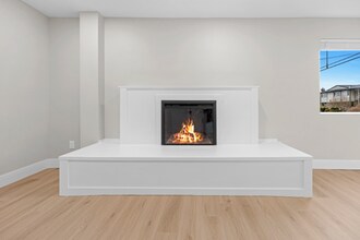 1412 23rd St NE, Unit 1 in Lake Stevens, WA - Foto de edificio - Building Photo