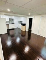 2 Pauline Pl in Guelph, ON - Building Photo