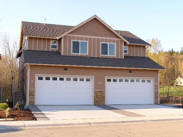 4252 Spring Creek Ln