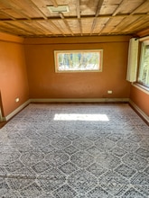 37117 SE Gibson Rd in Washougal, WA - Foto de edificio - Building Photo