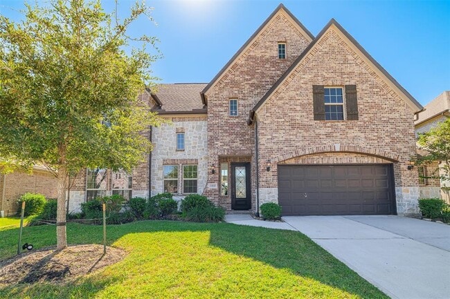 property at 13830 Amelia Lake Ln
