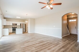 317 Hardaway Point in Clayton, NC - Building Photo - Building Photo