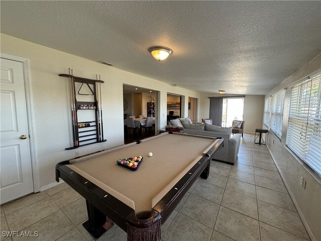 property at 4303 Conway Blvd