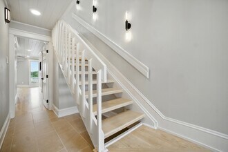 100 Pinewood Rd in Virginia Beach, VA - Building Photo - Building Photo