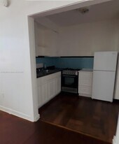 1611 Pennsylvania Ave in Miami Beach, FL - Building Photo