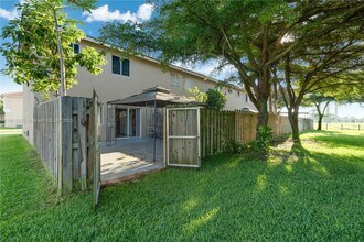 13922 SW 178th St in Miami, FL - Building Photo - Building Photo