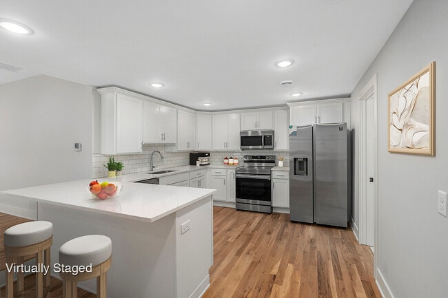 751 Veto St NW, Unit #2 in Grand Rapids, MI - Building Photo - Building Photo